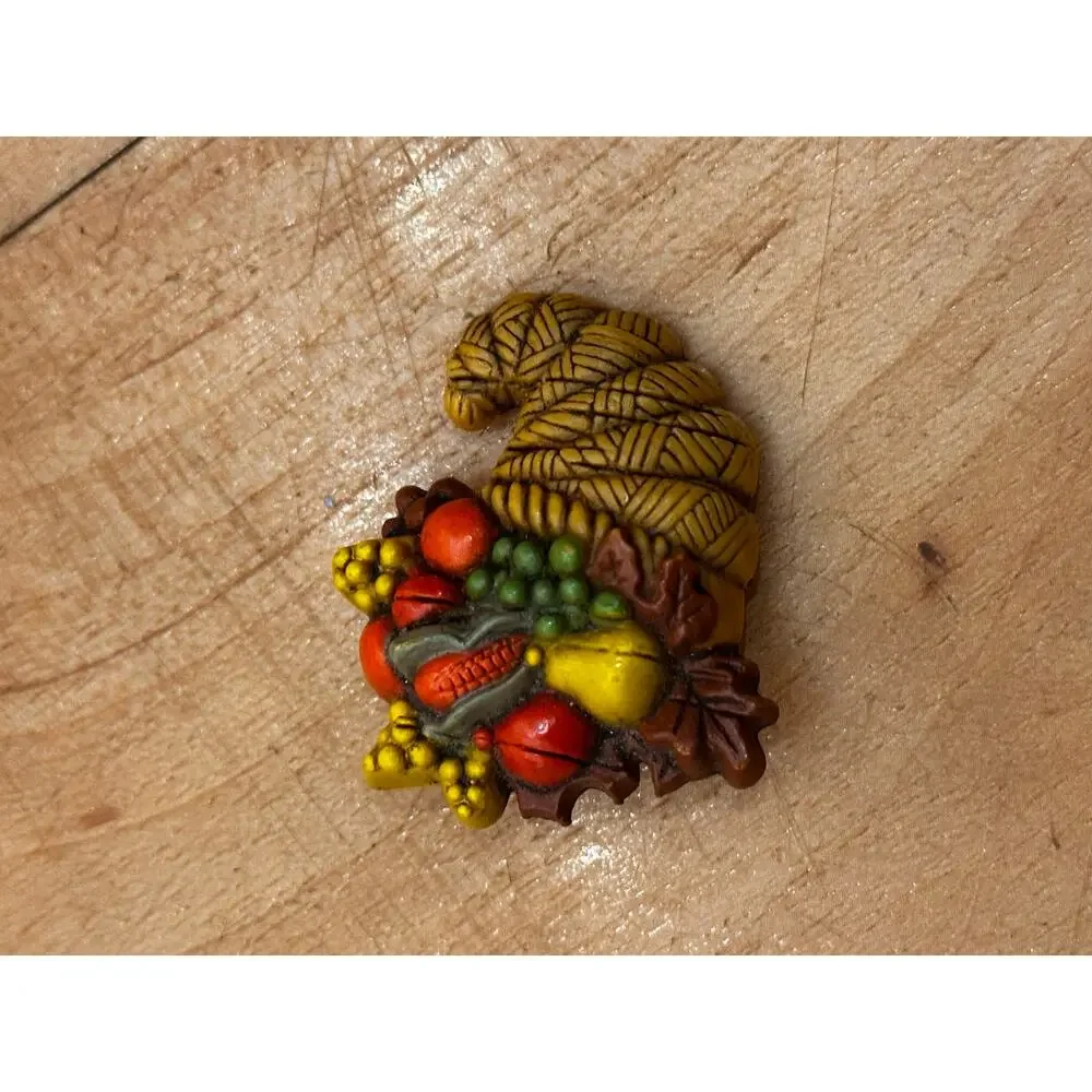 Vintage Thanksgiving Cornucopia 80s Hallmark Pin